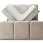 lozko-kontynentalne-z-pojemnikami-na-posciel-i-materacem-Cleo-bezowy2