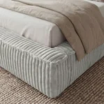 Lozko-tapicerowane-w-tkaninie-sztruks-z-pojemnikiem-i-stelazem-Leo-jasnoszary5